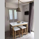Appart T2 Raphael - Valescure Apartment *